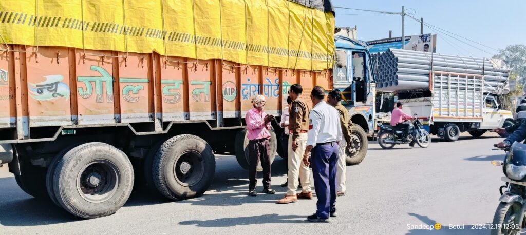 शहर में भारी वाहनों पर प्रतिबंध लगाया